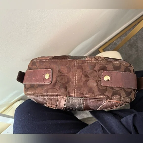 Coach Zoe Patchwork Leather Hobo Shoulder Bag in Brown Suede and Leather - Picture 11 of 12